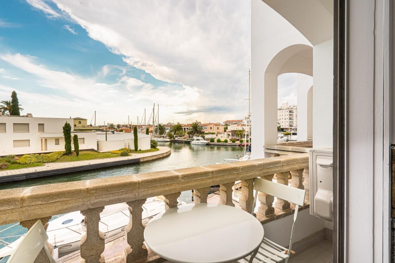 Apartmán Precioso Apartamento Welcs 006 Con Balcon Empuriabrava Exteriér fotografie